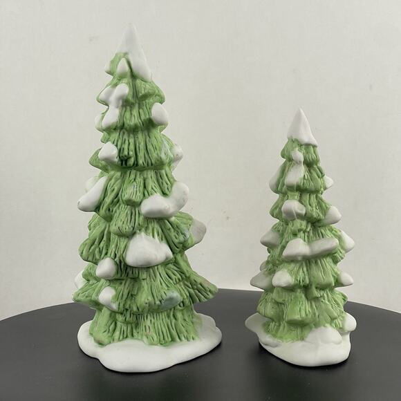 Dept 56 Heritage Village Accessories 2 Snow Capped Trees Made In Taiwan - Picture 2 of 8